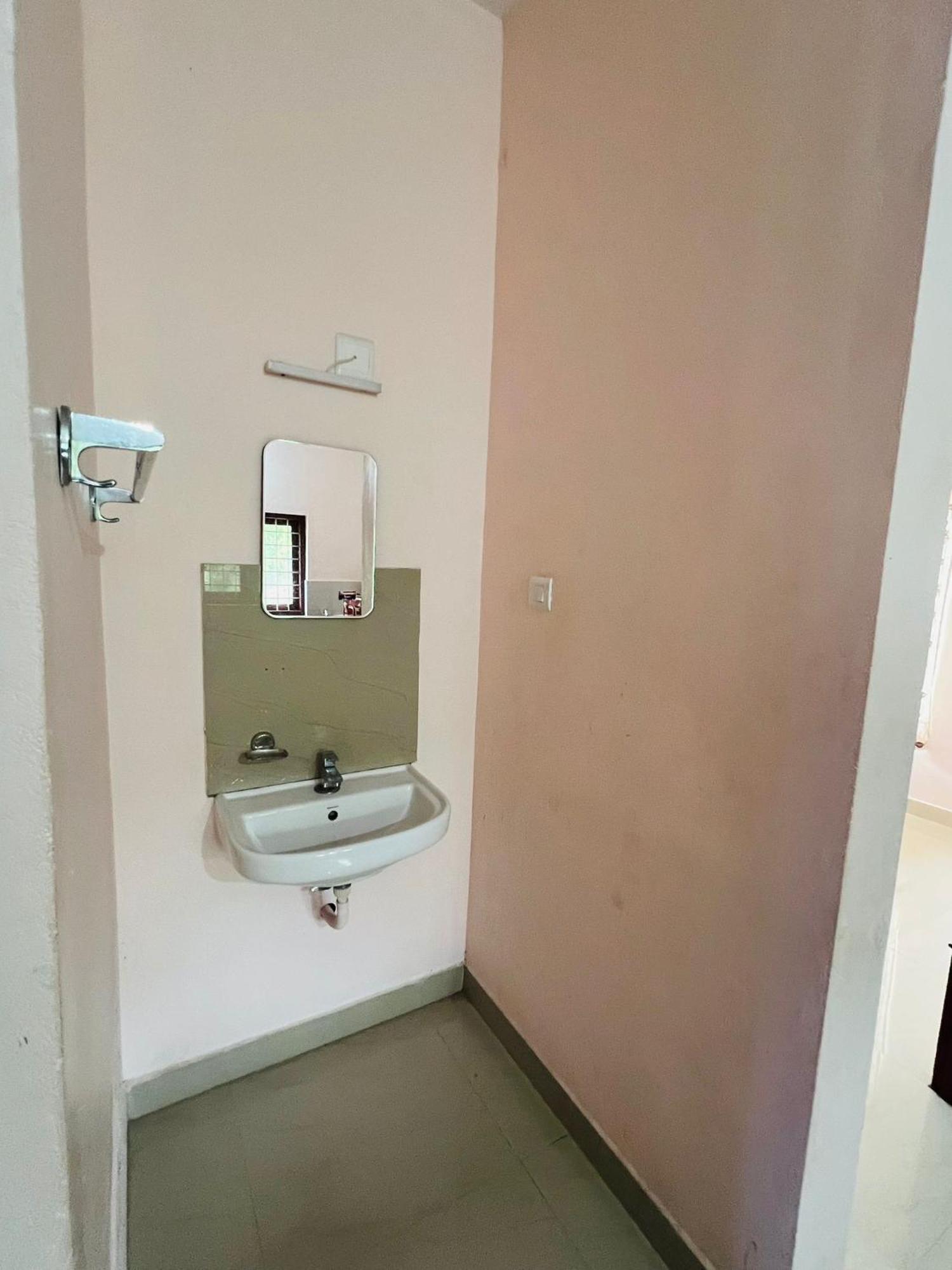 Villa Kadampil Bliss Maraiyūr Esterno foto