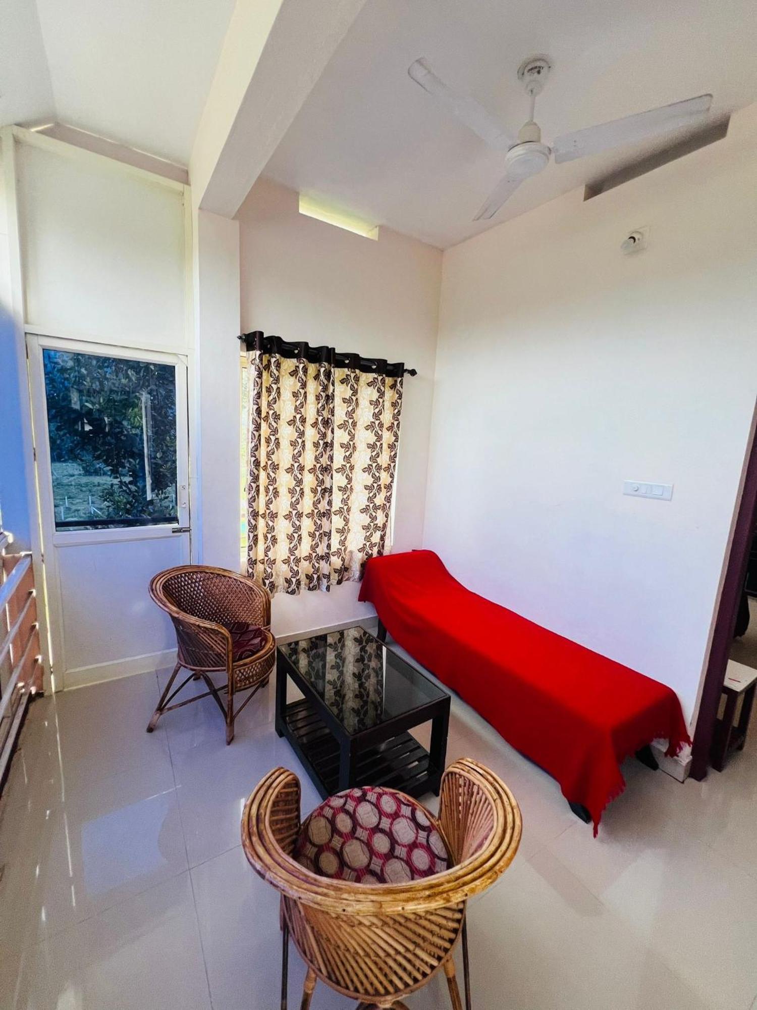 Villa Kadampil Bliss Maraiyūr Esterno foto
